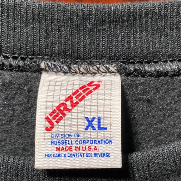 Jerzees Black sweatshirt with Tiger sequins Graphic size XL NWOT - Picture 2 of 15